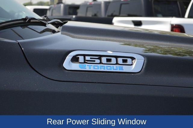 Photo of 2025 Diamond Black RAM 1500
