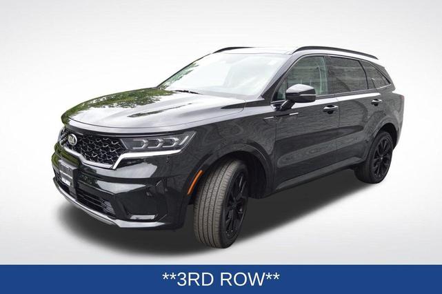 Photo of 2021 Ebony Black Kia Sorento