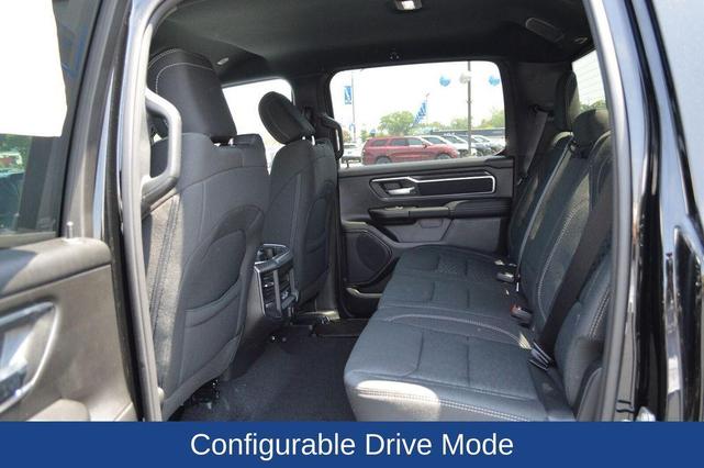 Photo of 2025 Diamond Black RAM 1500