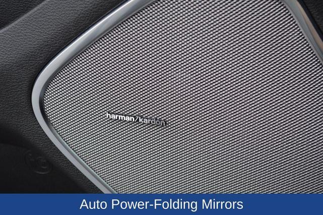 Photo of 2025 Blue Metallic RAM 1500