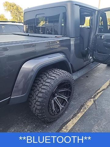 Photo of 2021 Granite Crystal Clearcoat Metallic Jeep Gladiator