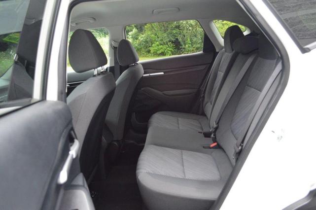 Photo of 2023 Snow White Pearl Kia Seltos