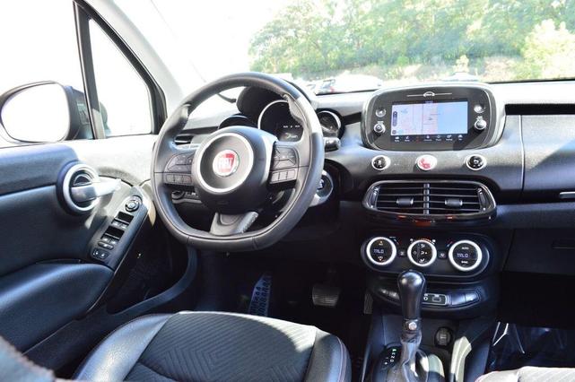 Photo of 2018 Black Clearcoat FIAT 500X