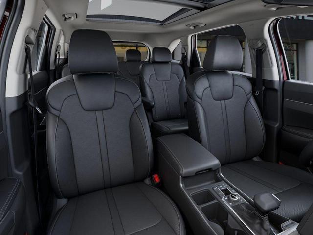 Photo of 2025 Red Kia Sorento