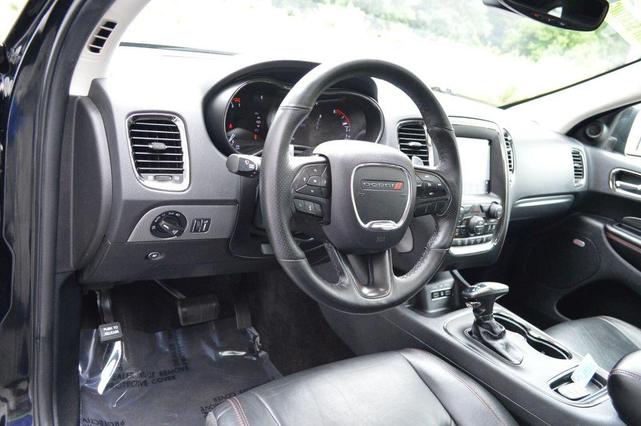 Photo of 2018 DB Black Crystal Clearcoat Dodge Durango