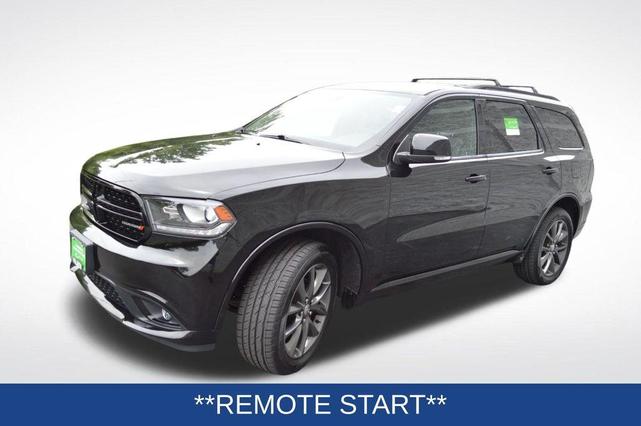 Photo of 2018 DB Black Crystal Clearcoat Dodge Durango