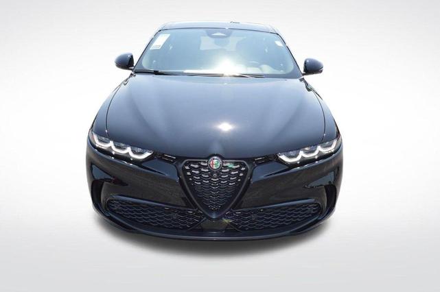 Photo of 2025 Alfa Black Alfa Romeo Tonale