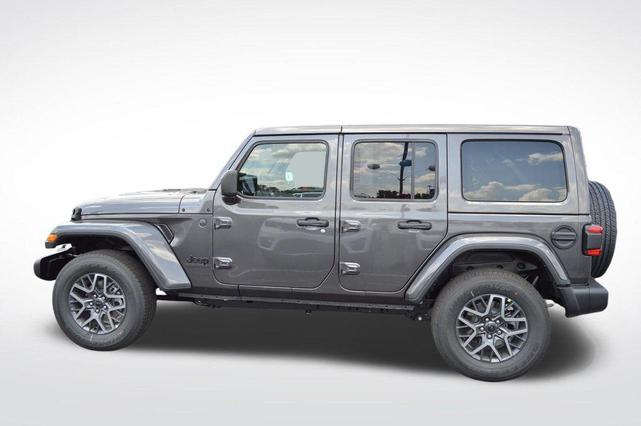 Photo of 2025 Granite Crystal Clearcoat Metallic Jeep Wrangler
