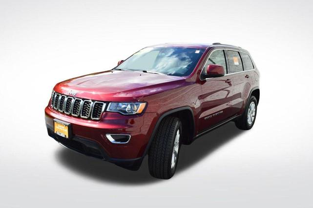 Photo of 2021 Velvet Red Pearlcoat Jeep Grand Cherokee