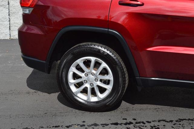 Photo of 2021 Velvet Red Pearlcoat Jeep Grand Cherokee