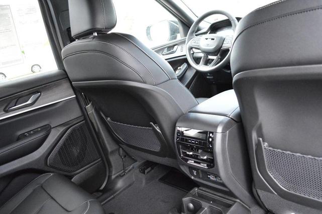 Photo of 2025 Diamond Black Jeep Grand Cherokee L