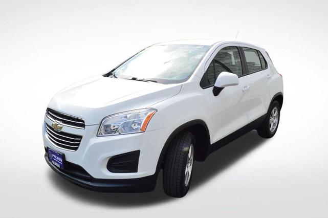 Photo of 2016 Summit White Chevrolet Trax