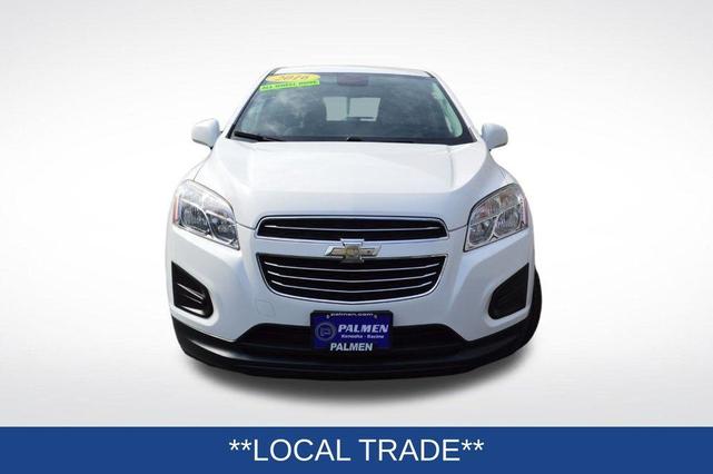 Photo of 2016 Summit White Chevrolet Trax