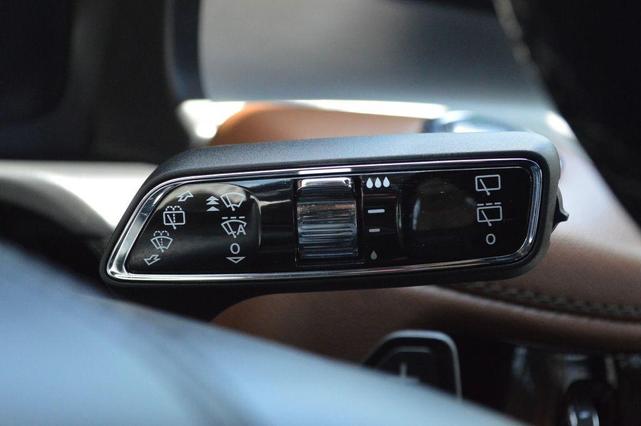 Photo of 2023 Black Lincoln Aviator