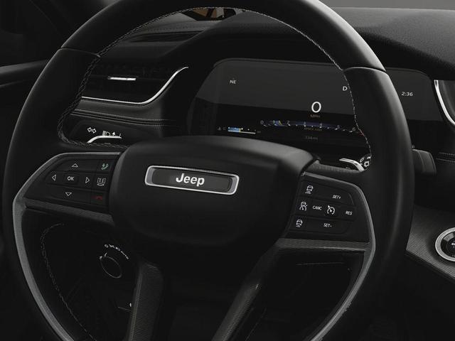 Photo of 2025 Metallic Jeep Grand Cherokee