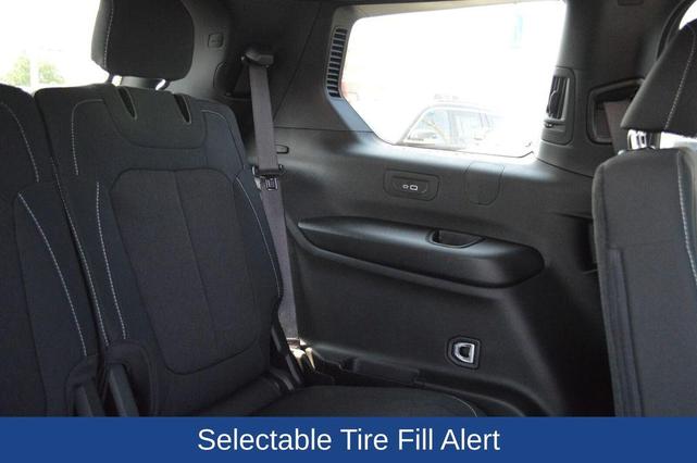 Photo of 2025 Diamond Black Jeep Grand Cherokee L