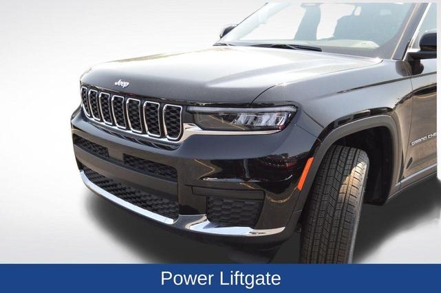 Photo of 2025 Diamond Black Jeep Grand Cherokee L