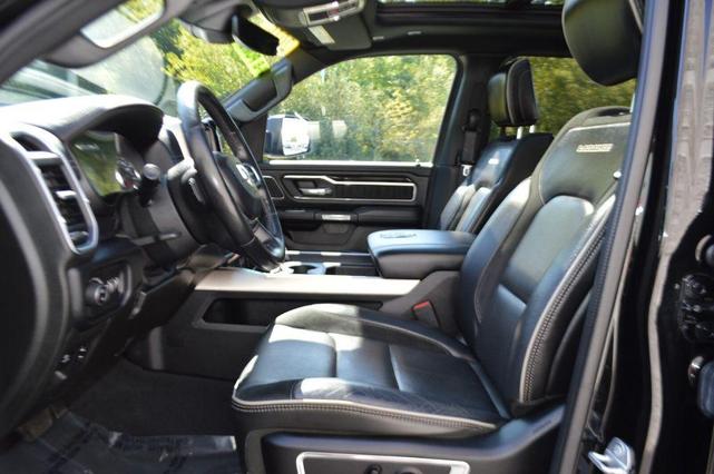 Photo of 2019 Diamond Black RAM 1500