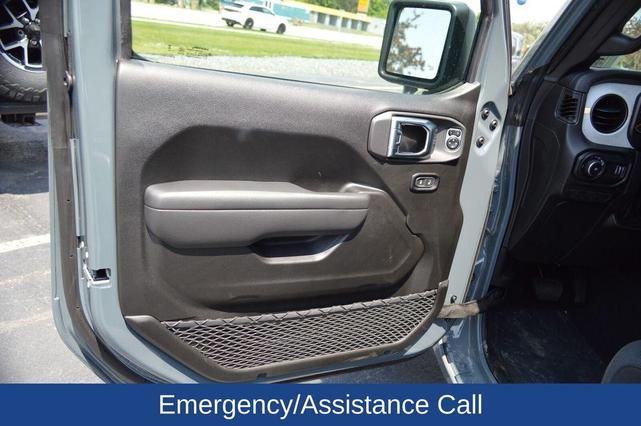Photo of 2025 Anvil Clearcoat Jeep Wrangler