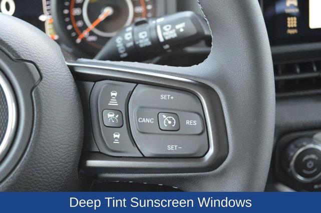 Photo of 2025 Anvil Clearcoat Jeep Wrangler