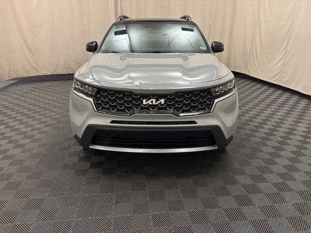 Photo of 2023 Wolf Gray Kia Sorento