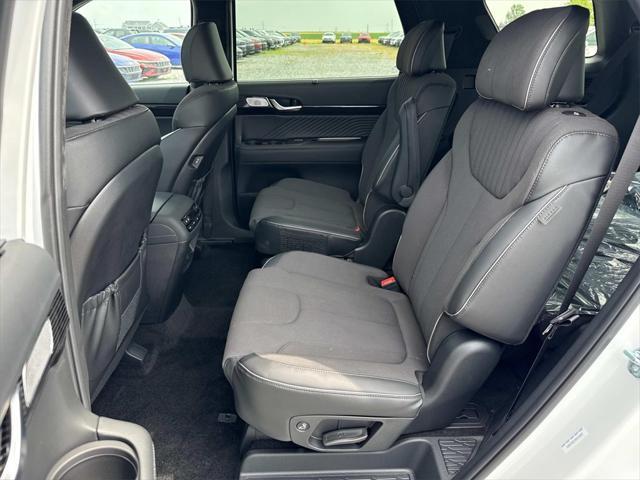 Photo of 2025 Hyper White Hyundai PALISADE