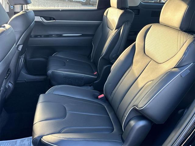 Photo of 2025 Abyss Black Pearl Hyundai PALISADE