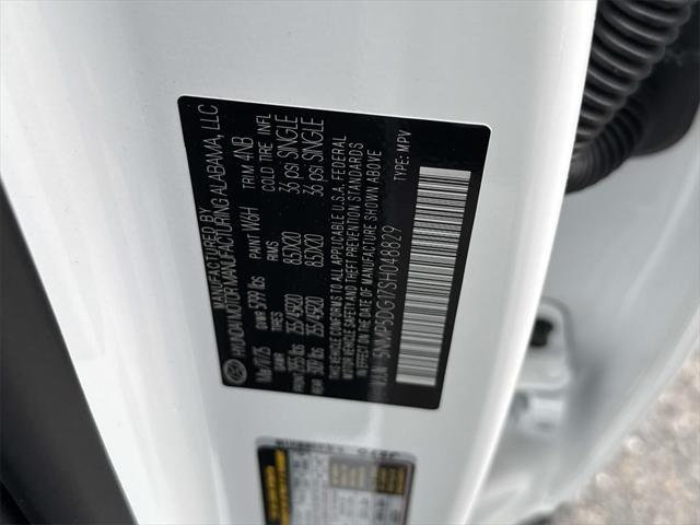 Photo of 2025 Serenity White Hyundai SANTA FE HEV