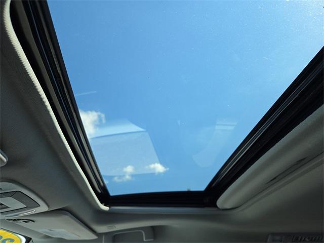 Photo of 2025 Magnetic Gray Metallic Toyota Sienna