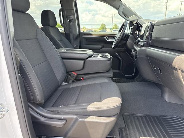 Photo of 2025 Summit White Chevrolet Silverado 1500