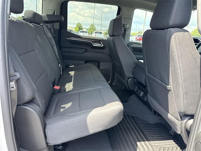 Photo of 2025 Summit White Chevrolet Silverado 1500