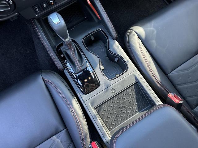 Photo of 2025 Boulder Gray Metallic Nissan Frontier