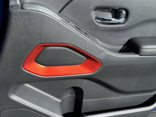 Photo of 2025 Boulder Gray Metallic Nissan Frontier