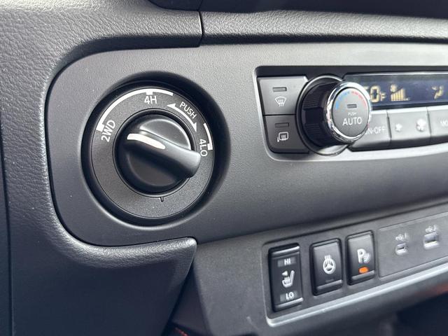 Photo of 2025 Boulder Gray Metallic Nissan Frontier