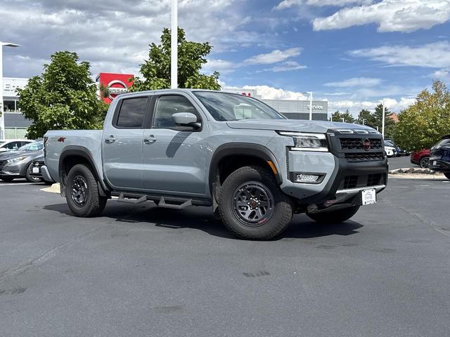 Photo of 2025 Boulder Gray Metallic Nissan Frontier