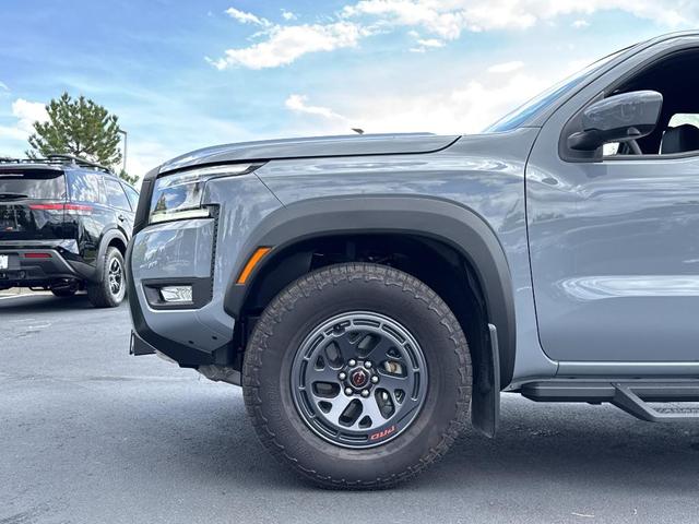 Photo of 2025 Boulder Gray Metallic Nissan Frontier