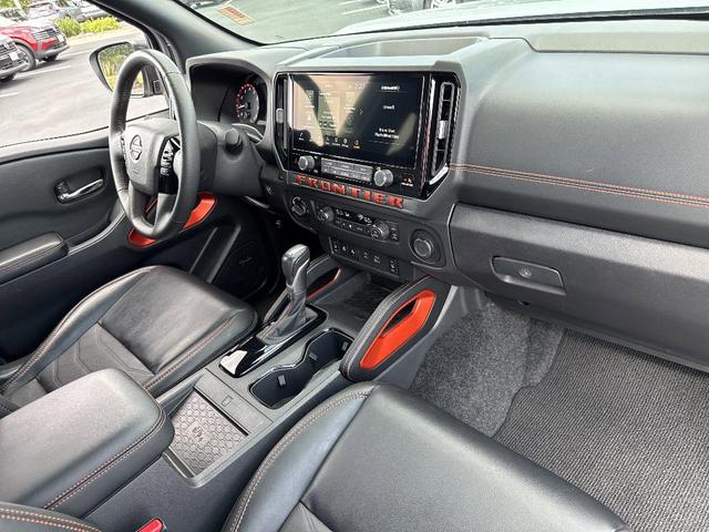 Photo of 2025 Boulder Gray Metallic Nissan Frontier