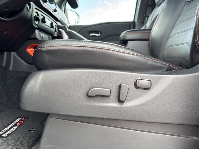 Photo of 2025 Boulder Gray Metallic Nissan Frontier