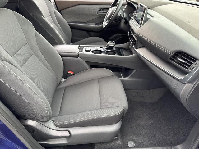 Photo of 2023 Caspian Blue Metallic Nissan Rogue