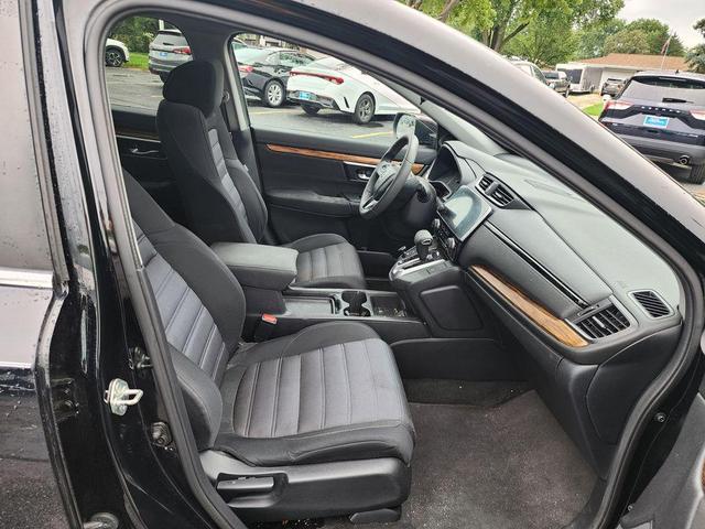 Photo of 2018 Obsidian Blue Pearl Honda CR-V