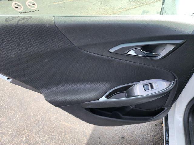 Photo of 2023 Summit White Chevrolet Malibu