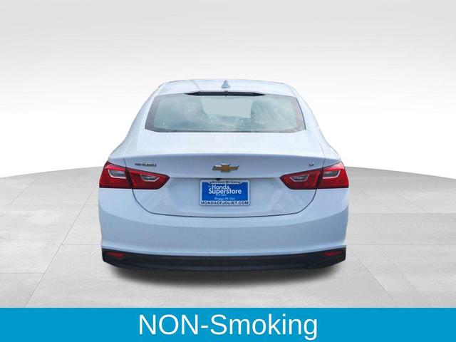 Photo of 2023 Summit White Chevrolet Malibu