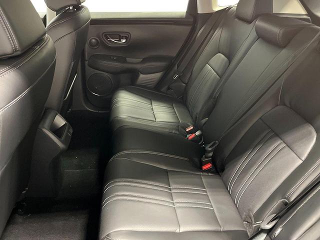Photo of 2026 Urban Gray Pearl Honda HR-V