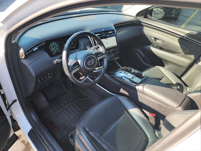 Photo of 2022 Quartz White Hyundai TUCSON Hybrid