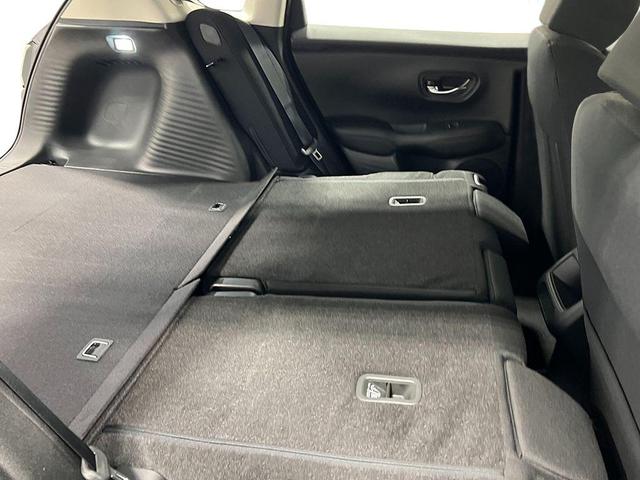 Photo of 2025 Platinum White Pearl Honda HR-V