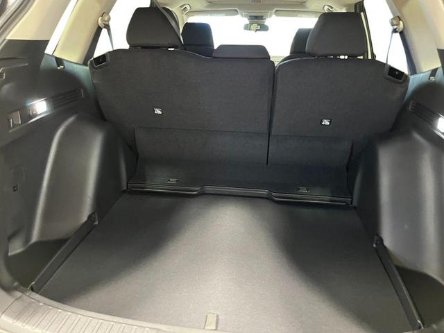 Photo of 2026 Platinum White Pearl Honda CR-V