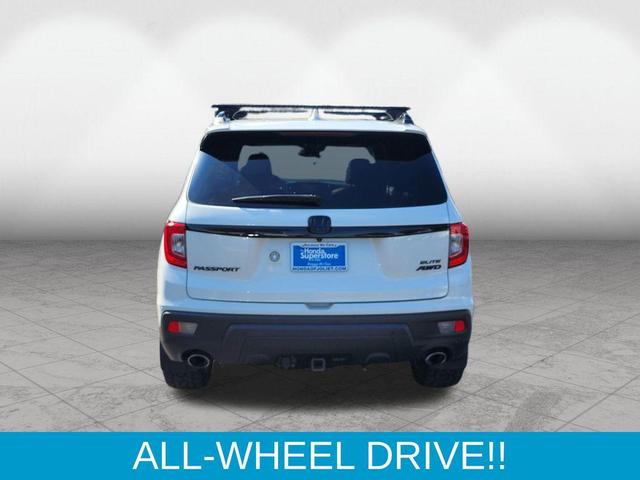 Photo of 2021 Platinum White Pearl Honda Passport
