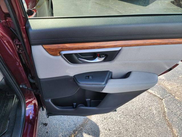 Photo of 2017 Basque Red Pearl II Honda CR-V