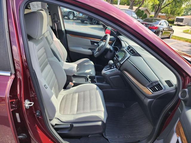 Photo of 2017 Basque Red Pearl II Honda CR-V