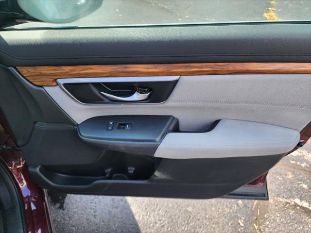 Photo of 2017 Basque Red Pearl II Honda CR-V
